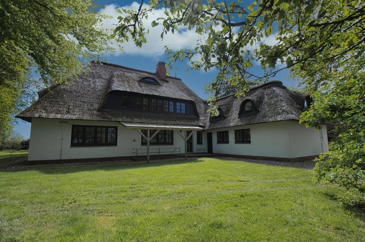"Reetland" - Haus Hartwig Apartman Tating Kültér fotó