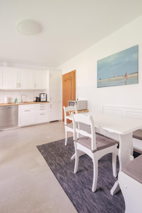 "Reetland" - Haus Hartwig Apartman Tating Kültér fotó